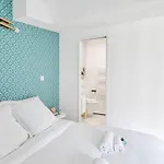 Appartement Renove Proche Arc Triomphe - 2P